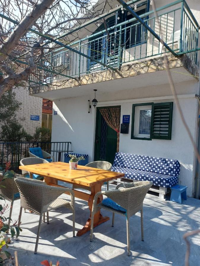 Alka Apartment *